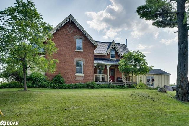 2647 Lockhart Road, House detached with 4 bedrooms, 2 bathrooms and 21 parking in Barrie ON | Image 1