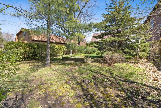 120 Bevdale Rd, House detached with 3 bedrooms, 1 bathrooms and 3 parking in Toronto ON | Image 29