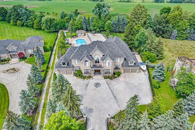 76 Abbruzze Ct, House detached with 4 bedrooms, 5 bathrooms and 20 parking in Vaughan ON | Image 35