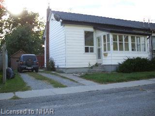 359 Bond St, House semidetached with 2 bedrooms, 1 bathrooms and 0 parking in Cobourg ON | Image 1