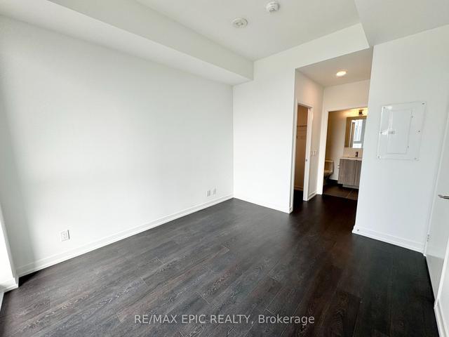 ph21 - 2020 Bathurst St, Condo with 3 bedrooms, 2 bathrooms and 0 parking in Toronto ON | Image 7