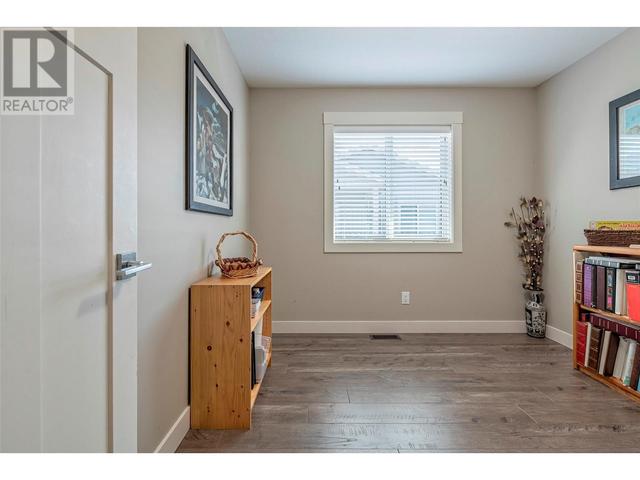 2100 - 55 Avenue Unit# 3, House other with 2 bedrooms, 2 bathrooms and 4 parking in Vernon BC | Image 30