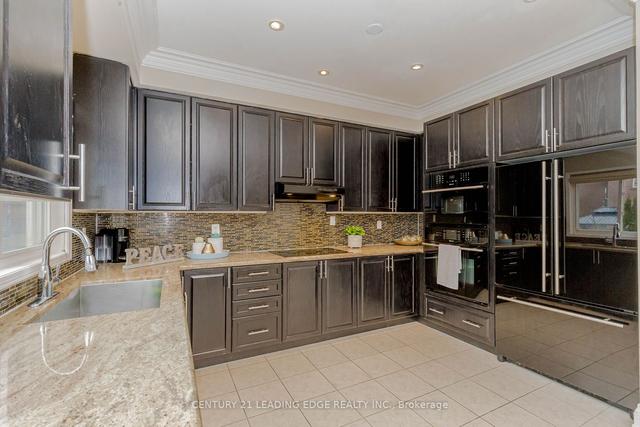 149 Warnford Cir, House detached with 4 bedrooms, 4 bathrooms and 4 parking in Ajax ON | Image 5