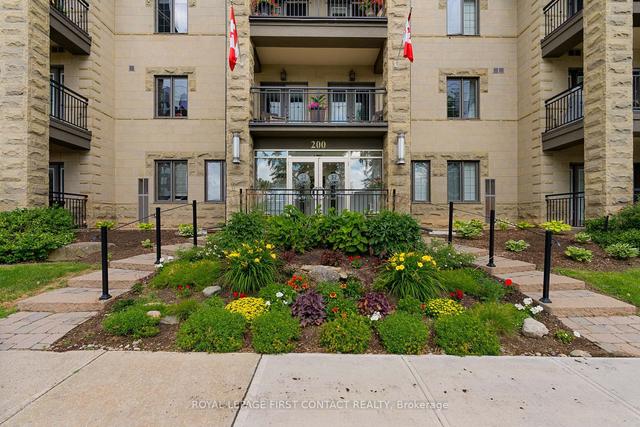 104 - 200 Collier St, Condo with 2 bedrooms, 1 bathrooms and 1 parking in Barrie ON | Image 14