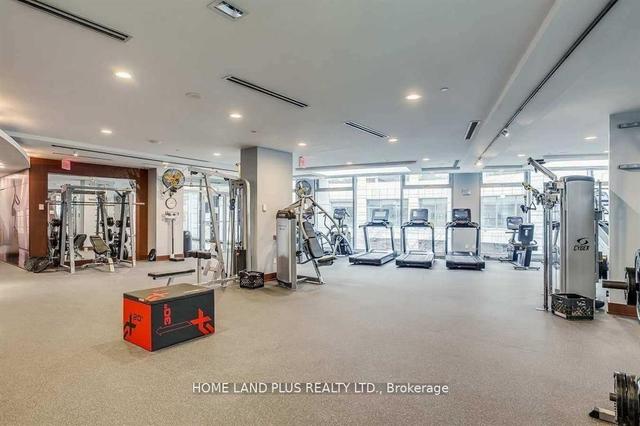 2112 - 2181 Yonge St, Condo with 1 bedrooms, 1 bathrooms and 1 parking in Toronto ON | Image 2