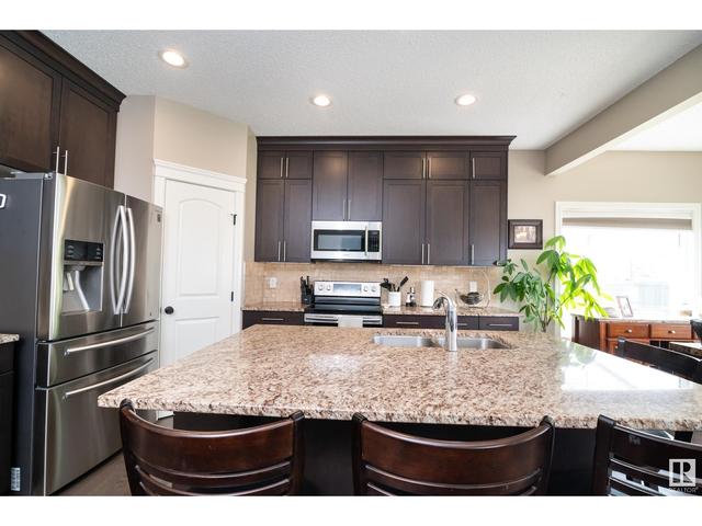 285 Cy Becker Bv Nw, House detached with 3 bedrooms, 2 bathrooms and null parking in Edmonton AB | Image 13