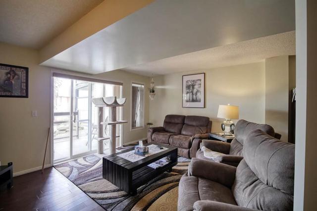 503 34 Ave Ne, Home with 5 bedrooms, 3 bathrooms and 4 parking in Calgary AB | Image 18