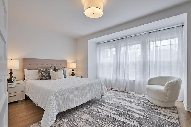 105 Waverley Rd, House semidetached with 3 bedrooms, 2 bathrooms and 4 parking in Toronto ON | Image 5