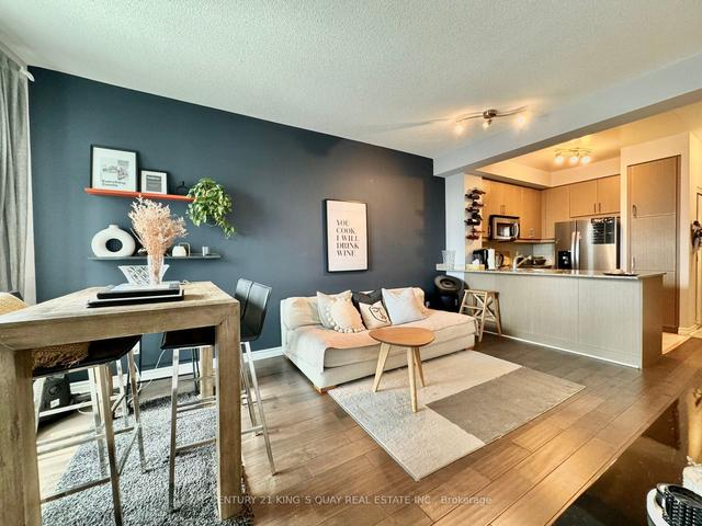 1508 - 18 Holmes Ave, Condo with 1 bedrooms, 1 bathrooms and 1 parking in Toronto ON | Image 8