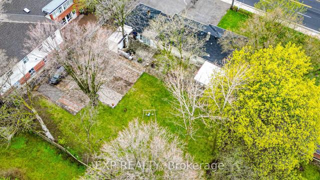 7821 Kennedy Rd, House detached with 3 bedrooms, 4 bathrooms and 20 parking in Markham ON | Image 34