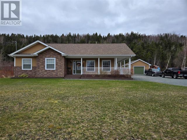 223 Jr Smallwood Boulevard, House detached with 3 bedrooms, 2 bathrooms and null parking in Gambo NL | Image 1