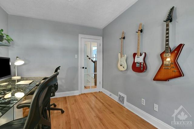 225 Arlington Ave, House detached with 3 bedrooms, 2 bathrooms and 4 parking in Ottawa ON | Image 14