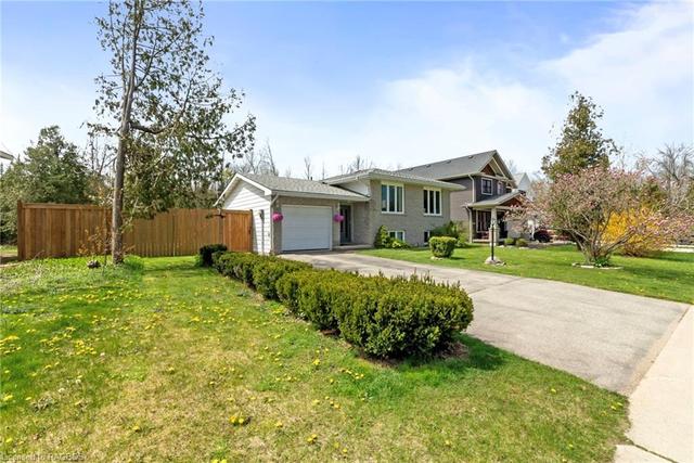 64 Ottawa Ave, House detached with 5 bedrooms, 2 bathrooms and 5 parking in Saugeen Shores ON | Image 42