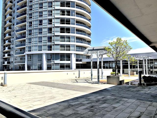 512 - 125 Village Green Sq, Condo with 1 bedrooms, 1 bathrooms and 1 parking in Toronto ON | Image 4
