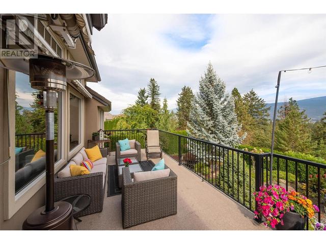 2053 Capistrano Drive, House detached with 4 bedrooms, 3 bathrooms and 6 parking in Kelowna BC | Image 22