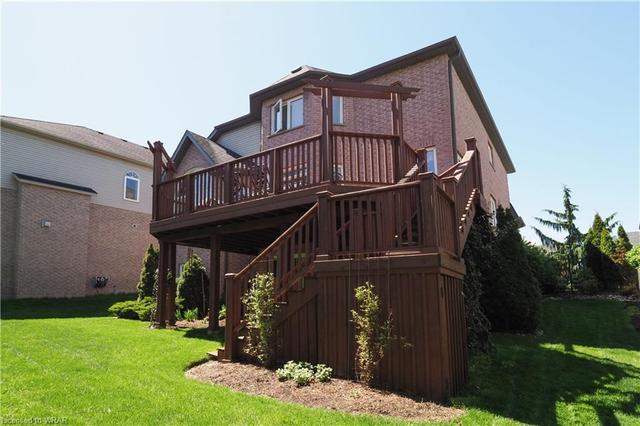 30 Winding Wood Cres, House detached with 4 bedrooms, 2 bathrooms and 4 parking in Kitchener ON | Image 36