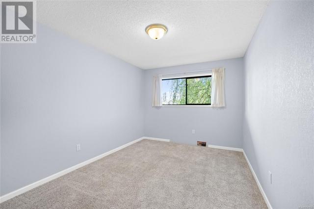 208 - 345 Morison Ave, Condo with 2 bedrooms, 1 bathrooms and 1 parking in Parksville BC | Image 15