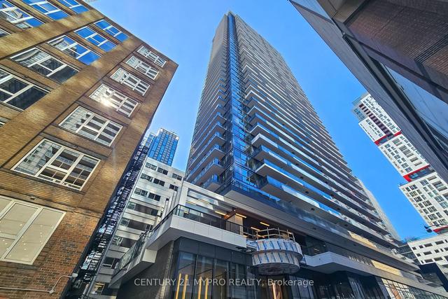 4306 - 38 Widmer St, Condo with 3 bedrooms, 2 bathrooms and 1 parking in Toronto ON | Image 1
