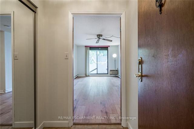 305 - 23 Main St, Condo with 2 bedrooms, 1 bathrooms and 1 parking in Hamilton ON | Image 12