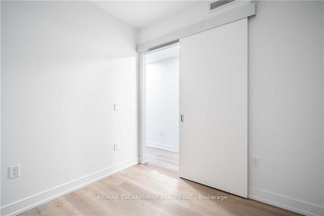 908 - 1 Jarvis St, Condo with 1 bedrooms, 2 bathrooms and 0 parking in Hamilton ON | Image 10