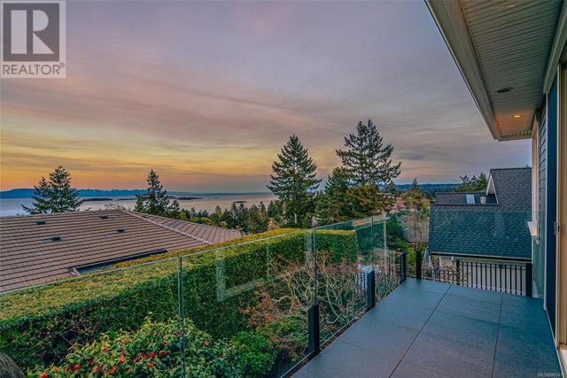 3461 Simmons Pl, House detached with 5 bedrooms, 4 bathrooms and 2 parking in Nanaimo E BC | Image 38