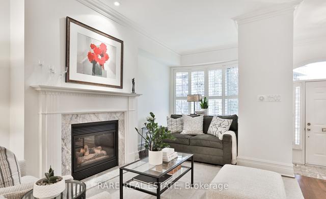 102 Pleasant Blvd, Townhouse with 3 bedrooms, 4 bathrooms and 2 parking in Toronto ON | Image 24