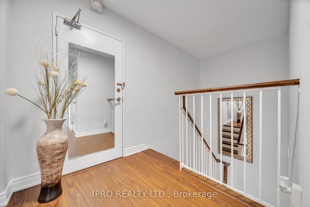 217 - 366 The East Mall, Townhouse with 3 bedrooms, 3 bathrooms and 1 parking in Toronto ON | Image 11