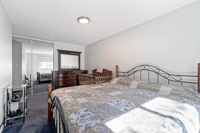 30 - 101 Dundalk Dr, Townhouse with 3 bedrooms, 3 bathrooms and 3 parking in Toronto ON | Image 8