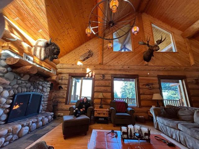 6975 Columbia Ridge Drive, House detached with 7 bedrooms, 5 bathrooms and 10 parking in East Kootenay F BC | Image 4