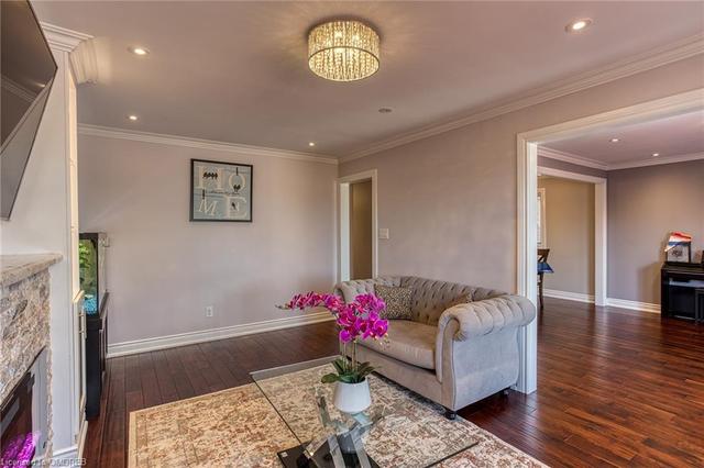 24 Darrow Dr, House detached with 4 bedrooms, 2 bathrooms and 4 parking in Hamilton ON | Image 20