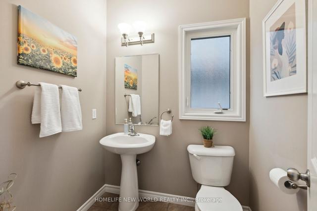 106 Iron Gate St, House detached with 3 bedrooms, 3 bathrooms and 3 parking in Kitchener ON | Image 29