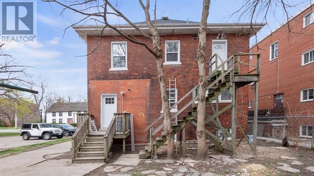 3111 Sandwich, House detached with 12 bedrooms, 4 bathrooms and null parking in Windsor ON | Image 28