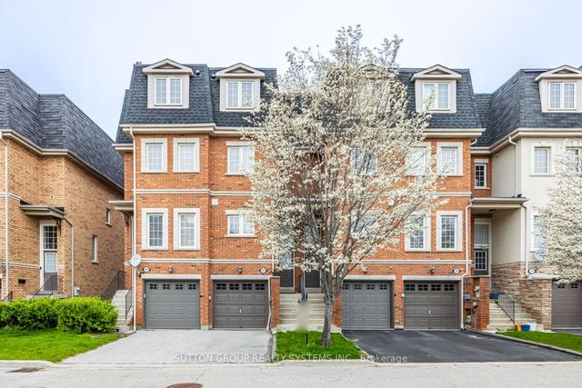 203 - 435 Hensall Cir, Townhouse with 3 bedrooms, 3 bathrooms and 2 parking in Mississauga ON | Image 1