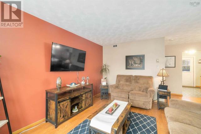 23 Kindling Cres, House semidetached with 3 bedrooms, 1 bathrooms and null parking in Halifax NS | Image 10