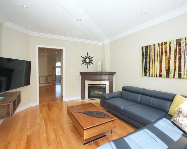 67 Moreau Tr, House detached with 4 bedrooms, 4 bathrooms and 7 parking in Toronto ON | Image 40