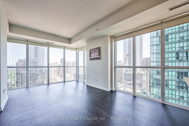2208 - 11 Bogert Ave, Condo with 2 bedrooms, 2 bathrooms and 1 parking in Toronto ON | Image 10