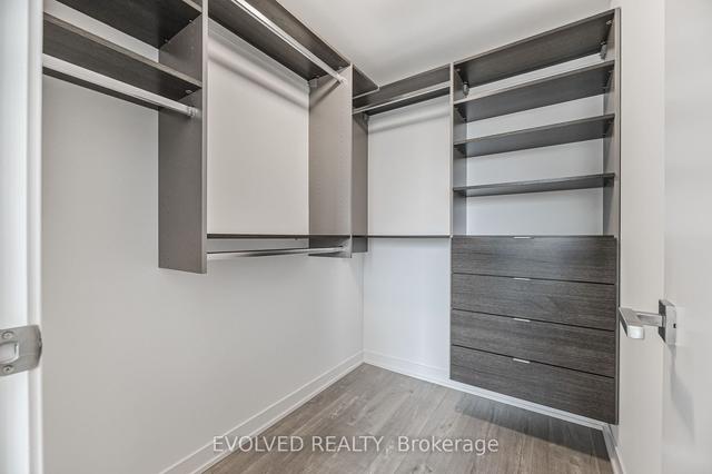 1102 - 223 St. Clair Ave W, Condo with 3 bedrooms, 2 bathrooms and 1 parking in Toronto ON | Image 16