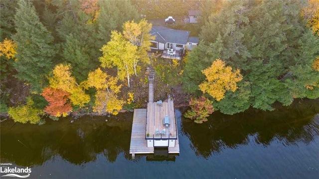 1103 Sugar Bush Rd, House detached with 4 bedrooms, 2 bathrooms and 6 parking in Lake of Bays ON | Image 38
