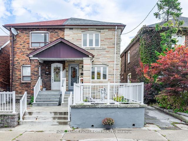 89 Miller St, House semidetached with 3 bedrooms, 3 bathrooms and 1 parking in Toronto ON | Image 1