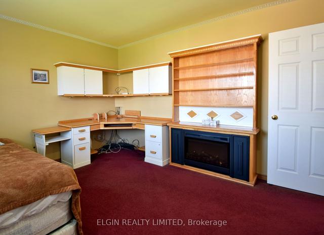23 Rice Rd, House detached with 2 bedrooms, 2 bathrooms and 3 parking in St. Thomas ON | Image 8