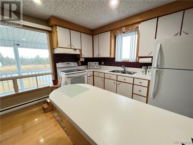 9054 - 17 Route, House detached with 3 bedrooms, 1 bathrooms and null parking in Eldon NB | Image 10