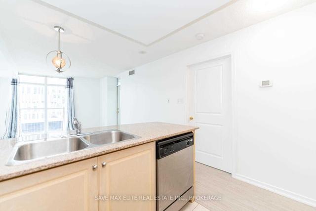 606 - 9 George St N, Condo with 1 bedrooms, 1 bathrooms and 1 parking in Brampton ON | Image 6