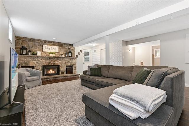 8566 Bell Crescent, House detached with 5 bedrooms, 2 bathrooms and 6 parking in Niagara Falls ON | Image 20