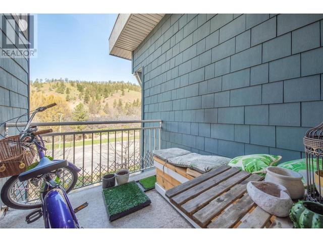 400 - 551 Yates Road, Condo with 2 bedrooms, 1 bathrooms and 1 parking in Kelowna BC | Image 17