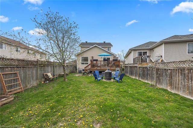 791 Lotus Ave, House detached with 3 bedrooms, 1 bathrooms and 3 parking in Kingston ON | Image 38