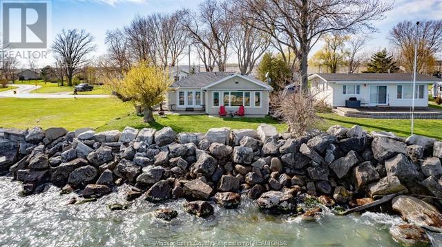 178 Lakeshore, House detached with 1 bedrooms, 1 bathrooms and null parking in Wainfleet ON | Image 1