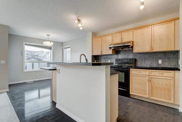 156 Covebrook Place Ne, House detached with 4 bedrooms, 3 bathrooms and 4 parking in Calgary AB | Image 7