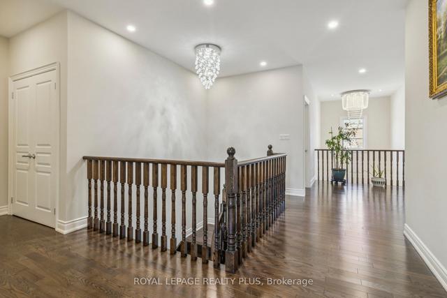 31 Pagean Dr, House detached with 5 bedrooms, 6 bathrooms and 6 parking in Richmond Hill ON | Image 9