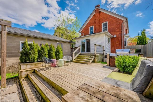 150 York St, House detached with 3 bedrooms, 1 bathrooms and 4 parking in Waterloo ON | Image 30