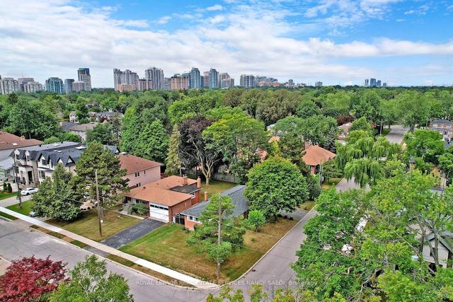 68 Longmore St, House detached with 3 bedrooms, 3 bathrooms and 4 parking in Toronto ON | Image 20